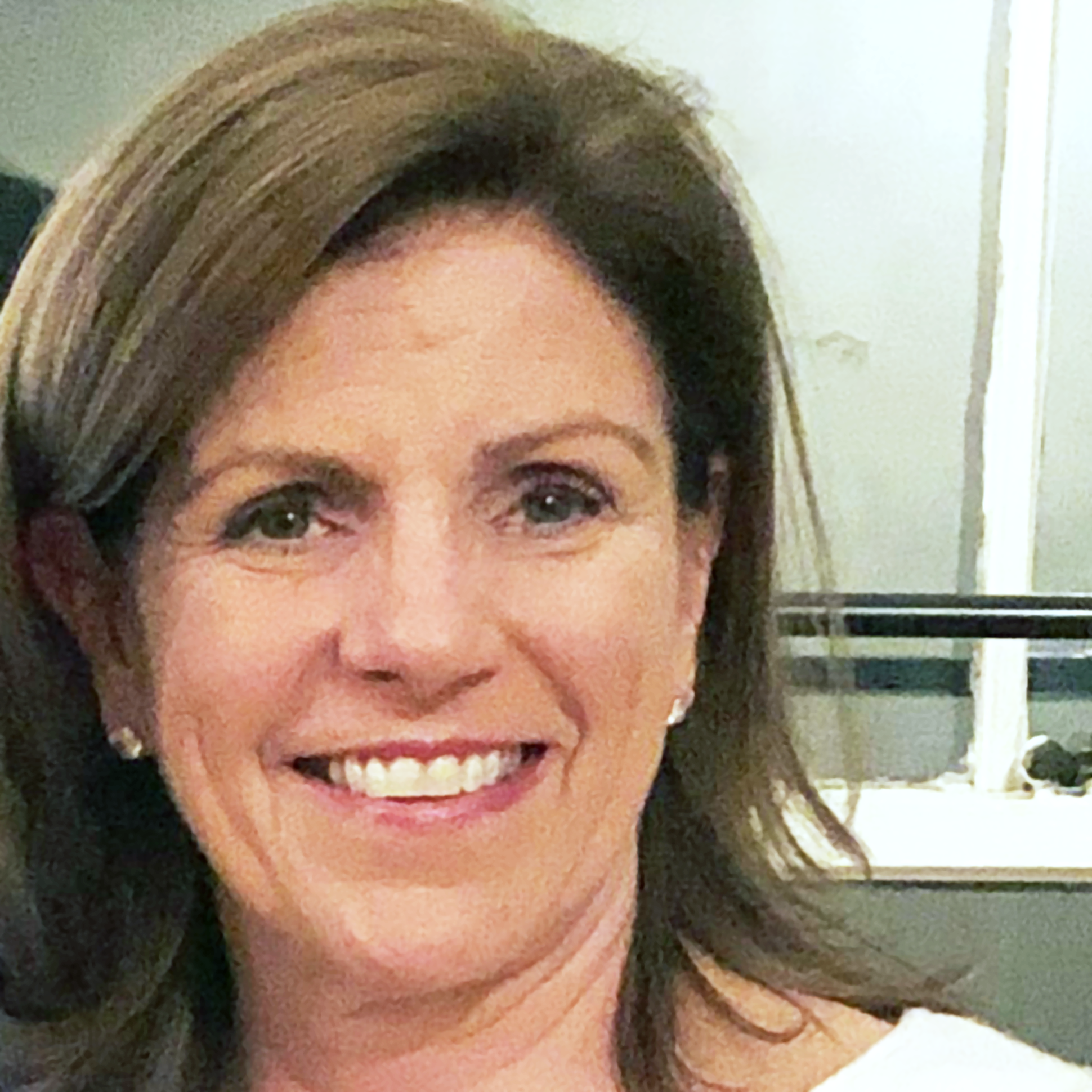 KATHY-WALSH-HEADSHOT-COLOR